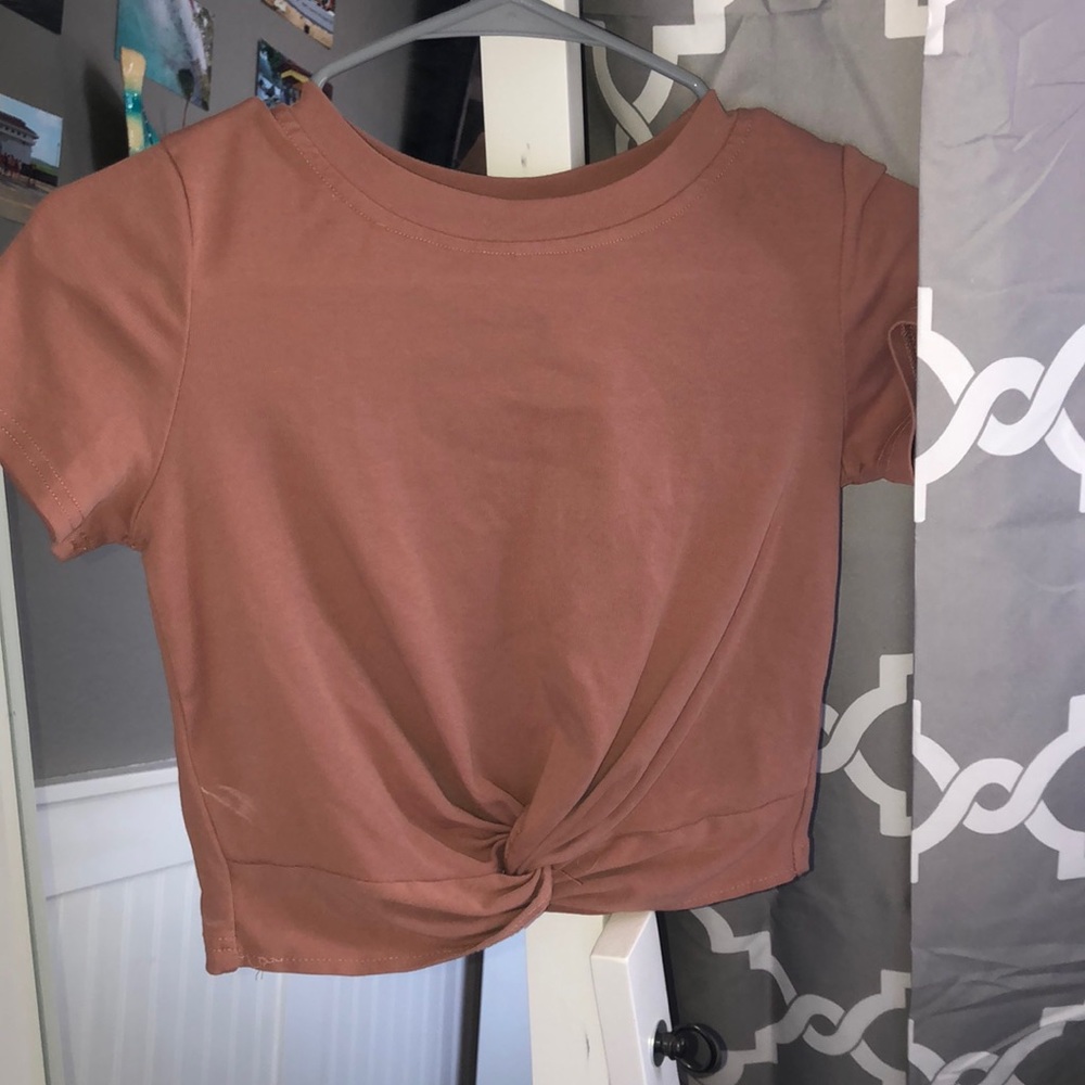 Cropped shirt